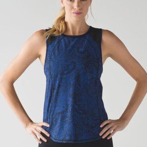 Lululemon Sculpt Tank - Blue Paisley SZ 6